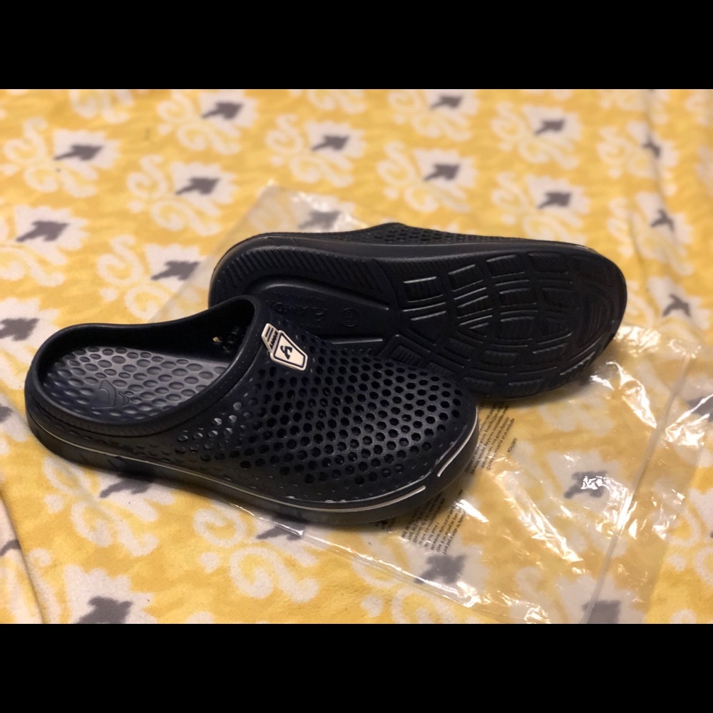 New! Men’s Clogs-Amoji Brand